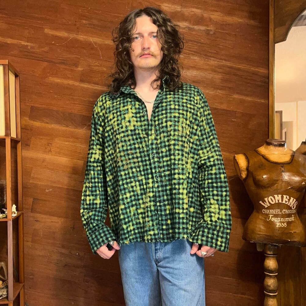 A RARE BIRD Green Bleached Santa Flannel Size 2XL Frayed Hem Rustic Western